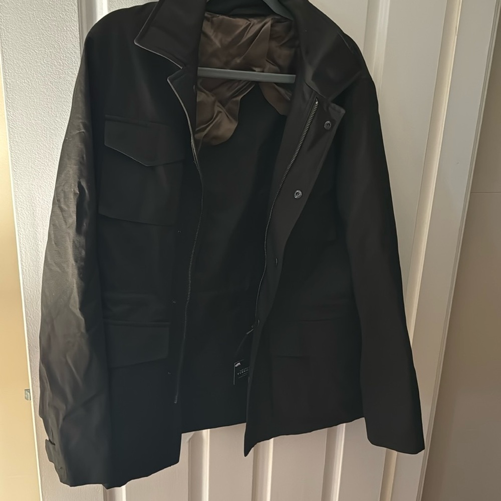 Brand New men’s size M Charles tyrwhitt rain coat.